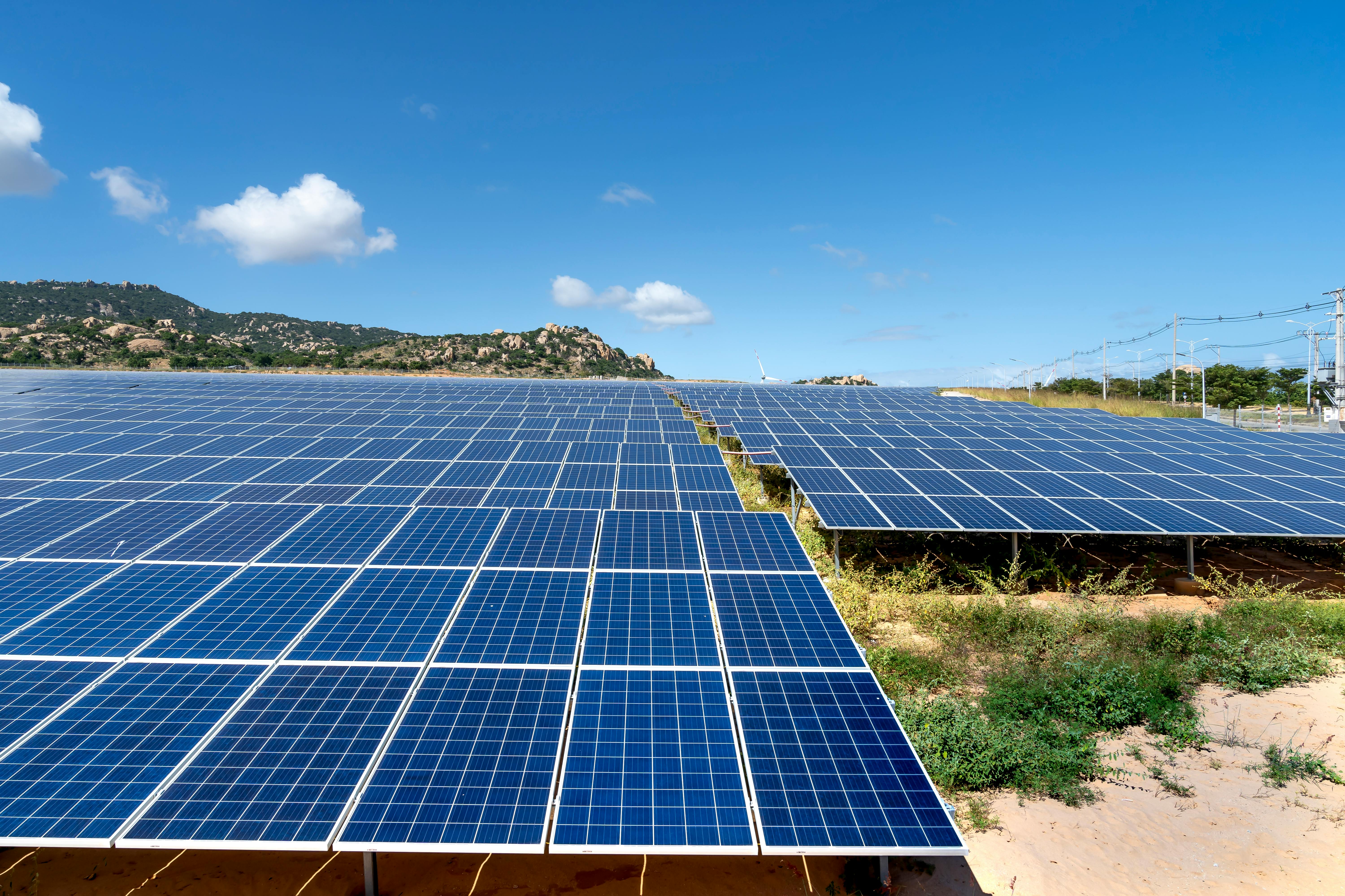 Kho logistics Long An 800 kWp